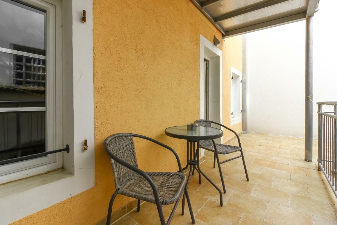 Perlina Apartment Върсар Екстериор снимка